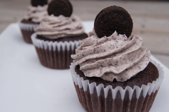 Oreo Cookie Cupcakes